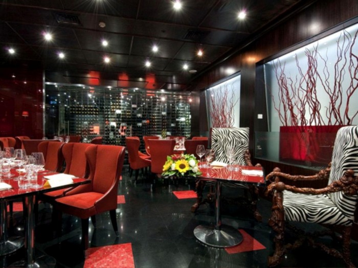 Do You Dream of Starting and Running Your Own Restaurant Business? 30 modern-restaurant-interior-design-59