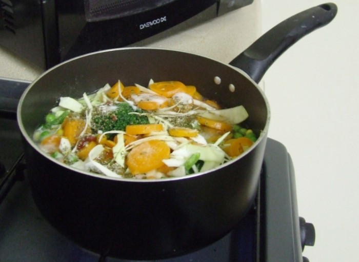 nothing-cooking-soup1 10 Easy-to-Follow Cooking Tips to Increase Your Savings