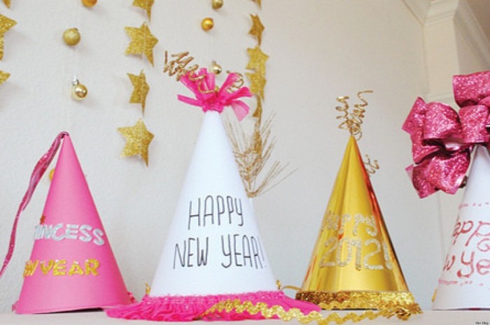 o-NEW-YEARS-EVE-facebook Awesome & Breathtaking Ideas for New Year's Holiday Decorations