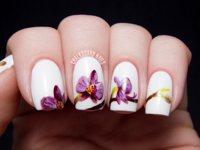 Top 10 Latest Beauty Trends That You Should Try 27 pantone-radiant-orchid-nail-art-4