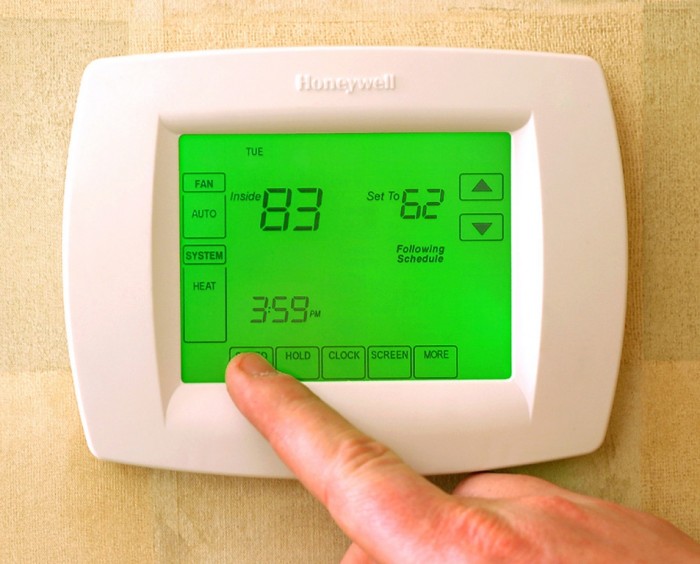 13 Easy-to-Follow Tips for Operating a Green Business 12 programmable thermostats