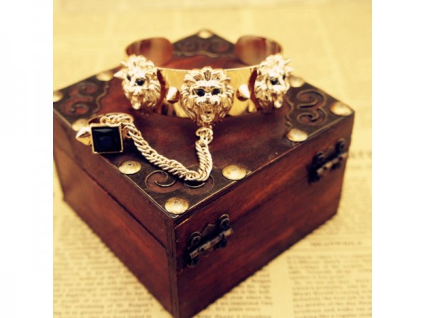 65 Hottest Hand Back Jewelry Pieces 9 url