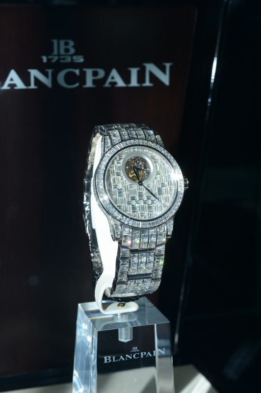 1346831920246_20120905-6_452620 65 Most Expensive Diamond Watches in the World
