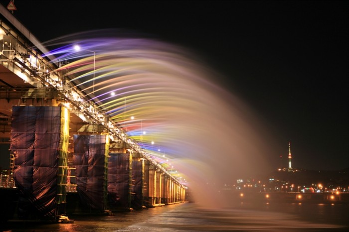 Have You Ever Seen Breathtaking & Weird Bridges Like These Before? 62 20090511182301