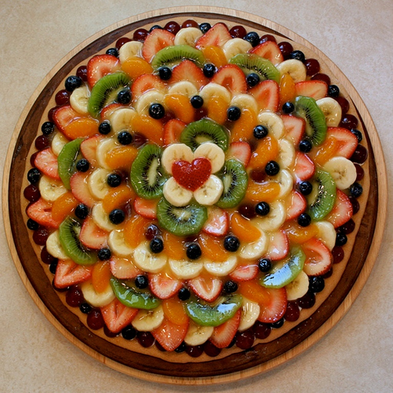 2678325121_94e4da10bc Do You Like Fruit Pizza? Learn How to Make It on Your Own