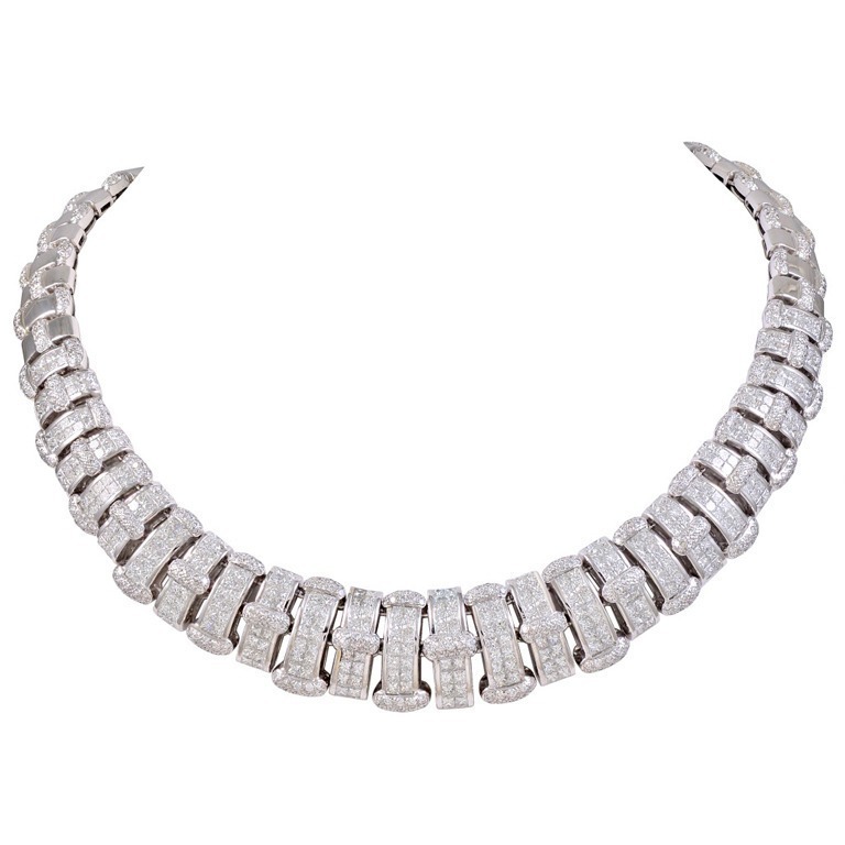 30 Non-traditional & Unusual Gold Necklaces 9 471_1378500279_1_1