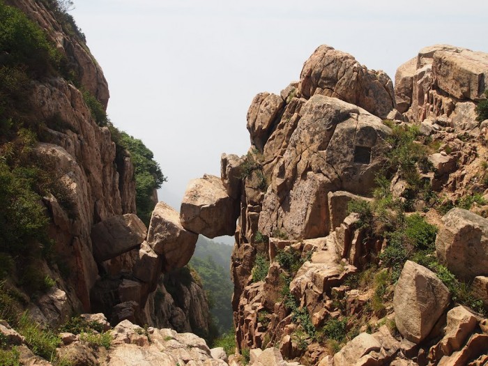 The World’s 15 Scariest Bridges that Will Freeze Your Heart 29 76119440