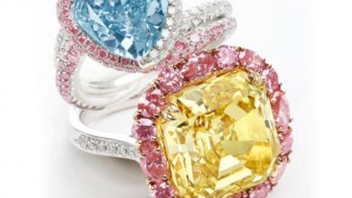 Fancy Blue Pink Yellow Diamond Rings Sothebys Hong Kong April 2013 60 Magnificent & Breathtaking Colored Stone Engagement Rings - 15