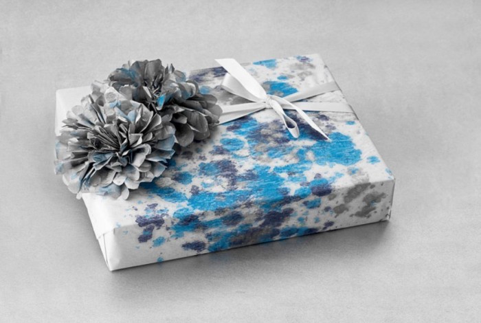 GG-Paint-Wrap-1110-lgn 40 Creative & Unusual Gift Wrapping Ideas