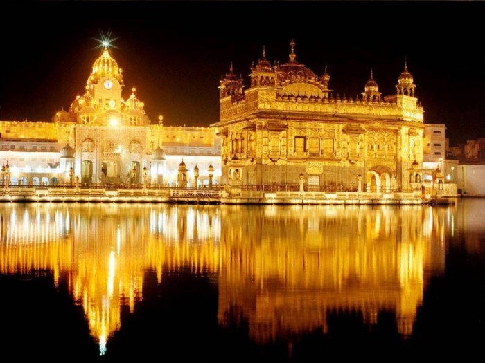 Golden_Temple_India Top 10 Most Powerful Countries in the World