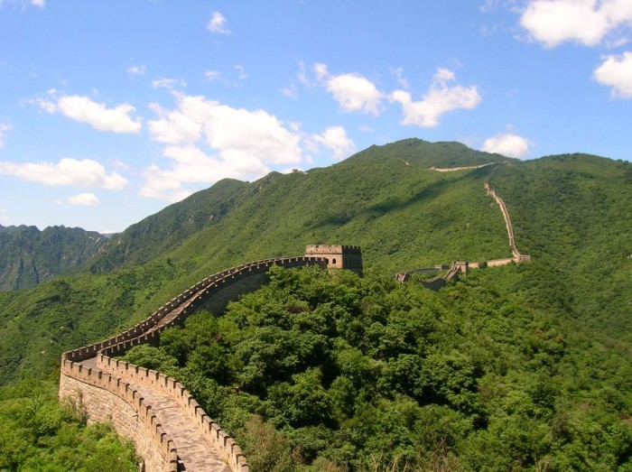 Great_Wall_of_China_July_2006 Top 10 Richest Governments in the World
