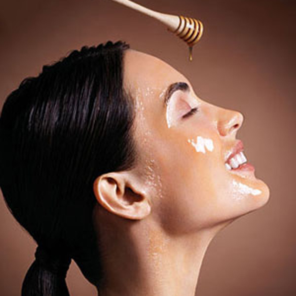 Honey-mask-moisturize-the-skin-natural-skin-moisturizer1