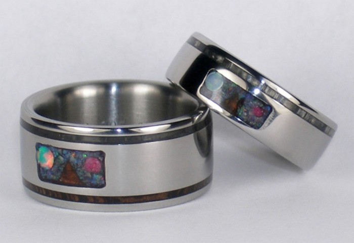 Maunakea-Custom-inlay-Titanium-Ring-Set