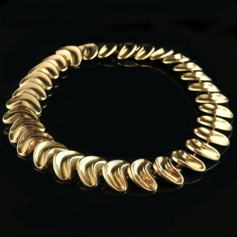 30 Non-traditional & Unusual Gold Necklaces 6 NCK117667BM-1L
