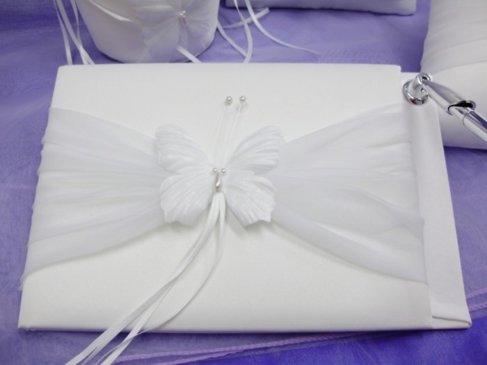 35 Best Affordable & Catchy Bachelorette Party Gift Ideas 7 Product742