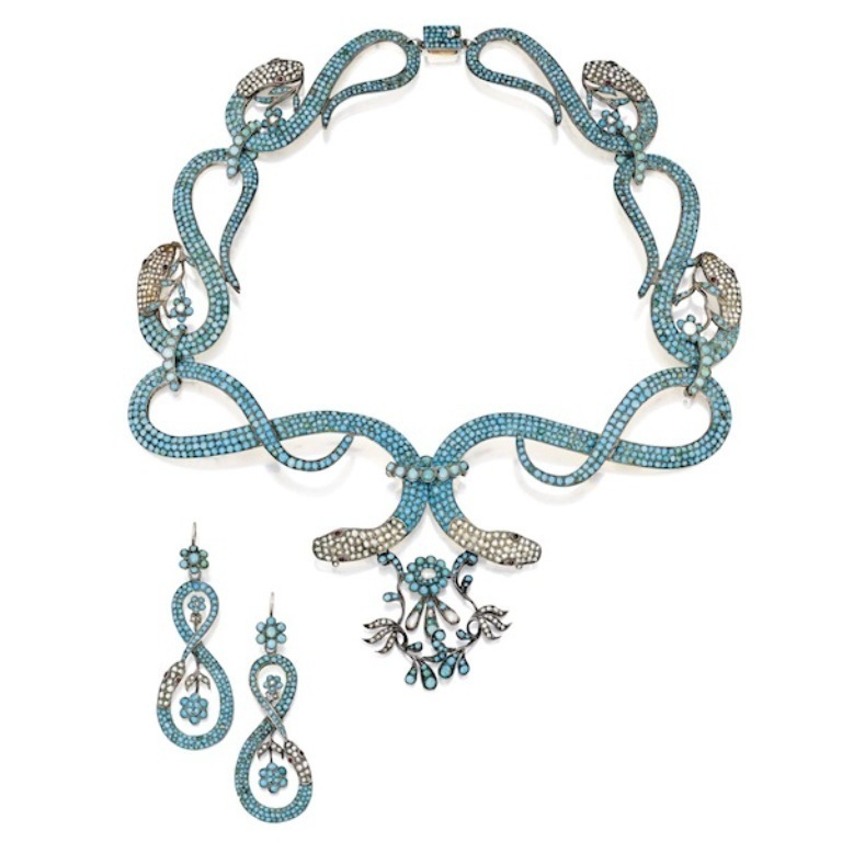 30 Non-traditional & Unusual Gold Necklaces 22 TurquoiseSnakes