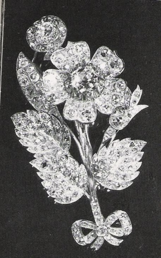 broochHMSVanguard 35 Elegant & Wonderful Antique Diamond Brooches