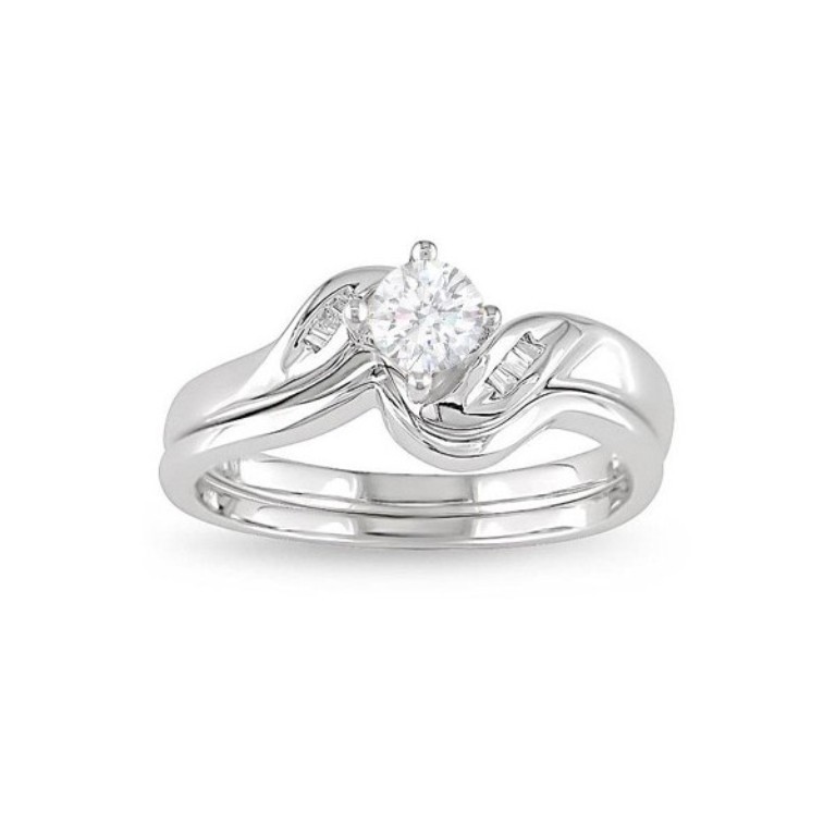 diamond-wedding-ring-set. 35 Dazzling & Catchy Bridal Wedding Ring Sets