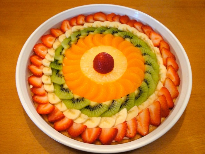 dsc00734 Do You Like Fruit Pizza? Learn How to Make It on Your Own