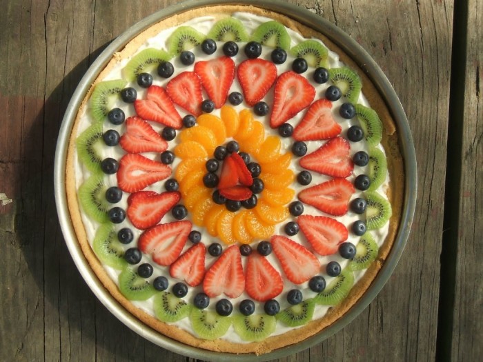 Do You Like Fruit Pizza? Learn How to Make It on Your Own 17 fruit pizza 7-22-09