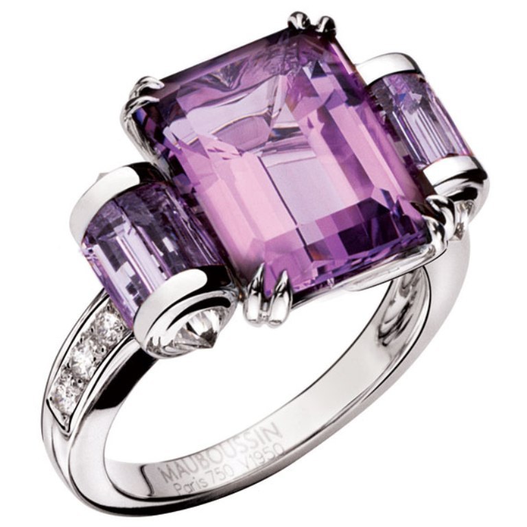 mauboussin-amethyst-ring 60 Magnificent & Breathtaking Colored Stone Engagement Rings