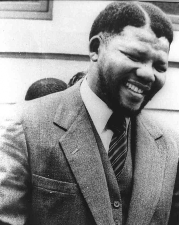 nelson-mandela1_custom-64127a3bc8c249783e3bca36a00d3c933c63254f-s6-c30 The Anti-apartheid Icon “ Nelson Mandela ” Who Restored His People’s Pride