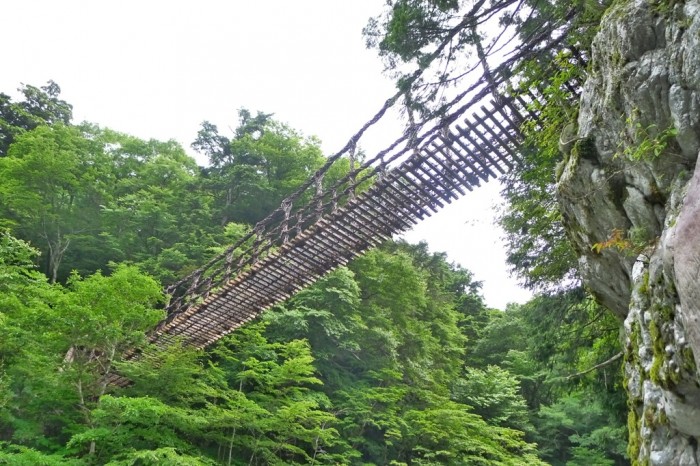 The World’s 15 Scariest Bridges that Will Freeze Your Heart 9 p1030813