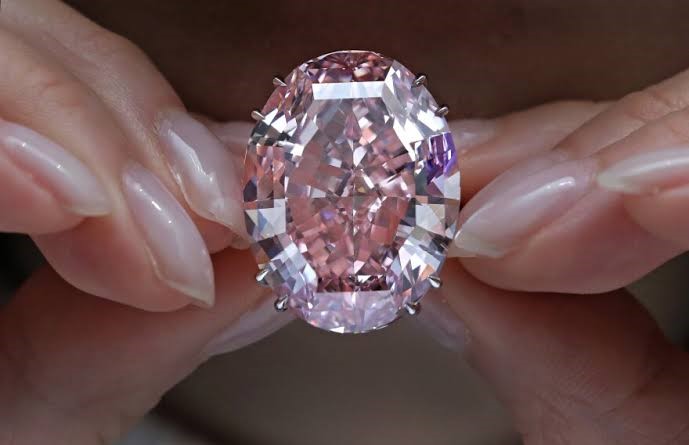 Top 10 Most Expensive Women's Wedding Rings 4 The Pink Star Ring Top 10 Most Expensive Women's Wedding Rings - 4