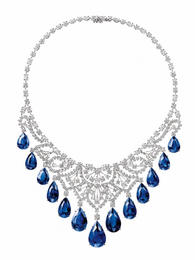 biennale-harry-winston-sapphire_and_diamond_cascading_drop_necklace 2020 Trends: Top 10 Luxury Jewelry Brands in the World