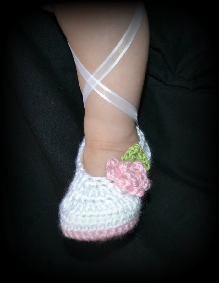 1-164 20 Awesome & Fabulous Collection of Crochet Slippers for Newborn Babies