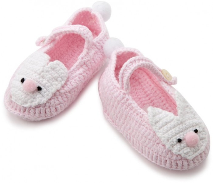 20 Awesome &amp; Fabulous Collection Of Crochet Slippers For Newborn Babies