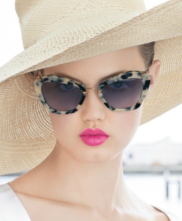 2014-Sunglasses-Trends-For-Women-1 20+ Hottest Women's Sunglasses Trending For 2021