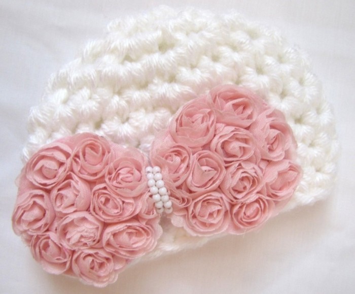 7fc92af6a4acc2ff810a4f980ba60687 20 Marvelous & Catchy Crochet Hats for Newborn babies