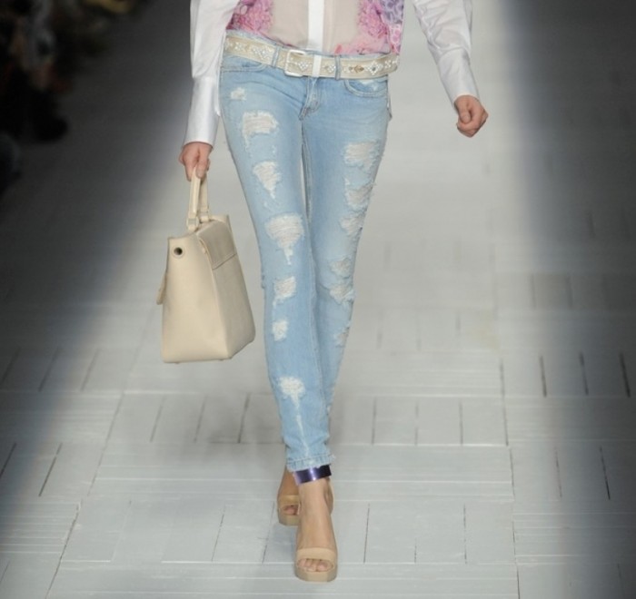 Jeans-fashion-summer-2013-grunge-style 27+ Latest & Hottest Jeans Fashion Trends Coming