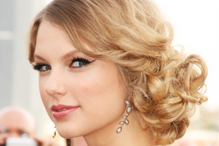 Up-dos 2-lovely-Wedding-Updos-2014-ideas