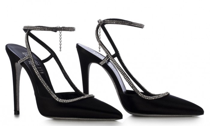 20+ Hottest Shoe Trends for Women in Next Spring & Summer 24 charming-sandals-black