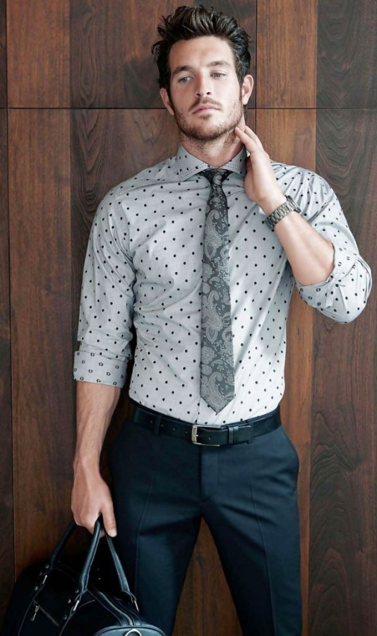 polka-dot-men-outfits-for-work-2 18+ Stylish Men's Fashion Trends Expected in 2022