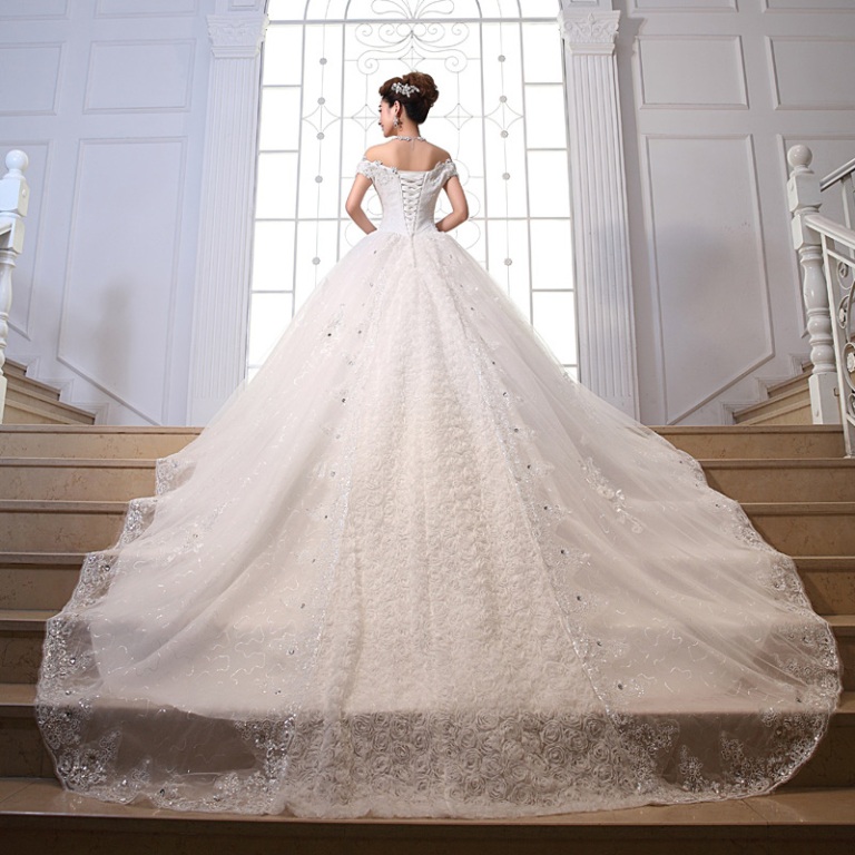 2014-new-summer-bride-romantic-dress-neckline-luxurious-long-trailing-alibaba-font-b-wedding-b-font 25+ Breathtaking Wedding Decoration Ideas in 2020