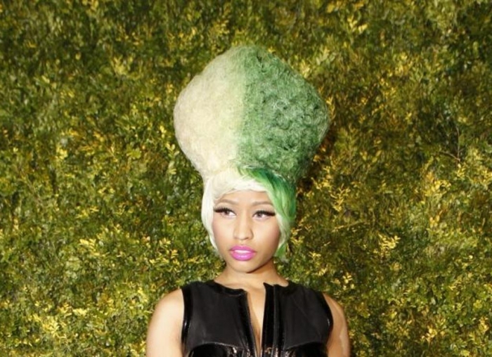 20 Weird and Funny Celebrity Hairstyles 14 231453-singer-nicki-minaj-arrives-for-the-christies-green-auction-bid-to-save