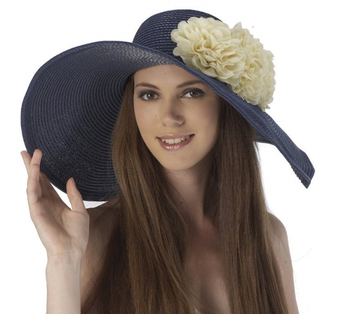 Nice-Summer-Hats-for-Girls-Trends-2014-8
