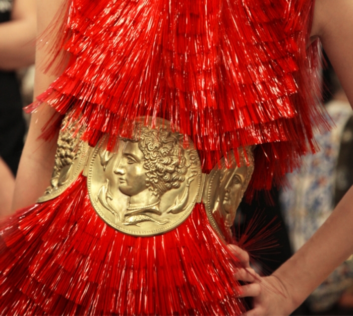 Spring-Summer-2014-accessories-trends-from-Dolce-and-Gabbana-collection-coins-bustier-belt