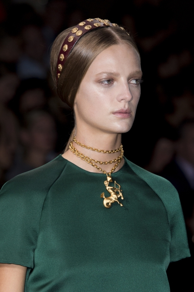 Trend-Spotting-The-Best-Jewelry-at-Spring-2014-Paris-Fashion-Week-26