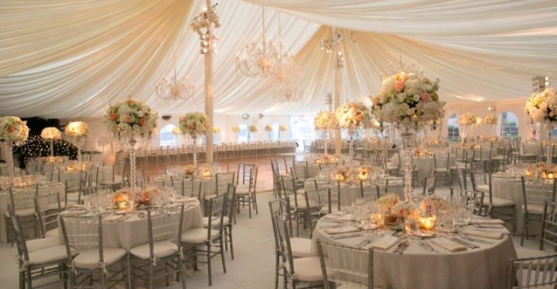 Wedding Tent decor1 Top 10 Modern Color Trends for Weddings Planned - 1