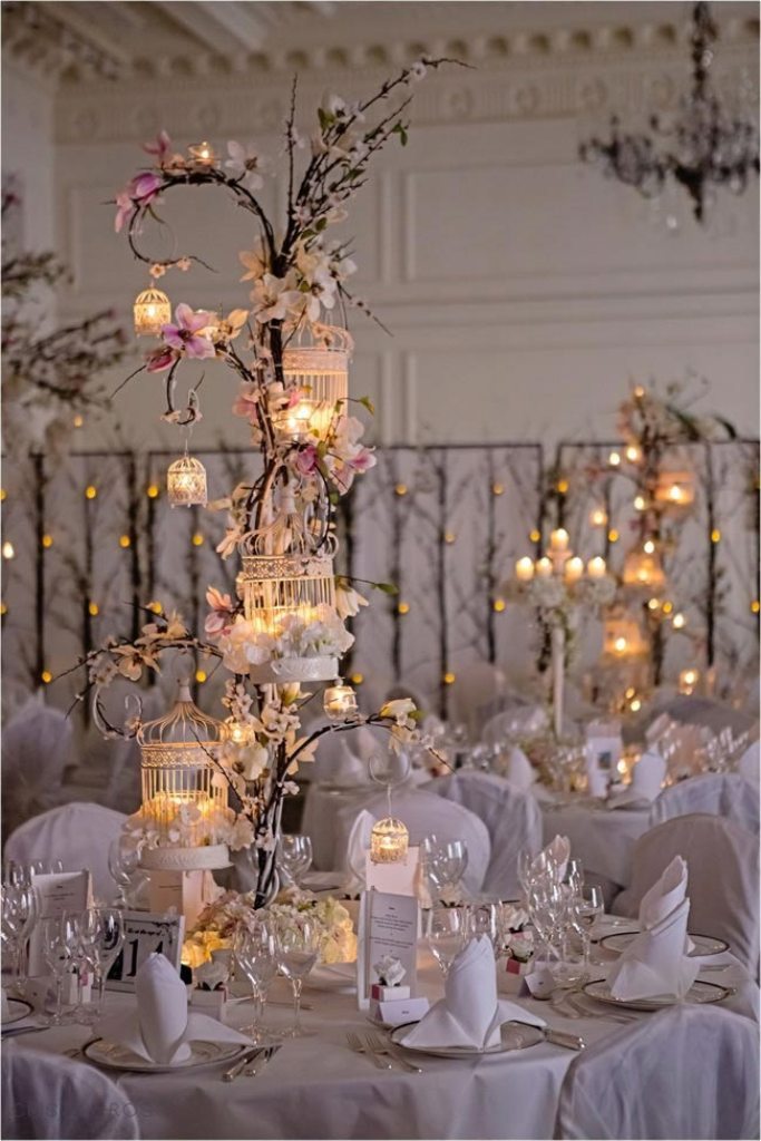 Latest 20 Wedding Trends That All Couples Should Know 5 blooming-gorgeous-wedding-flower-trends-2014-essentialcouture3