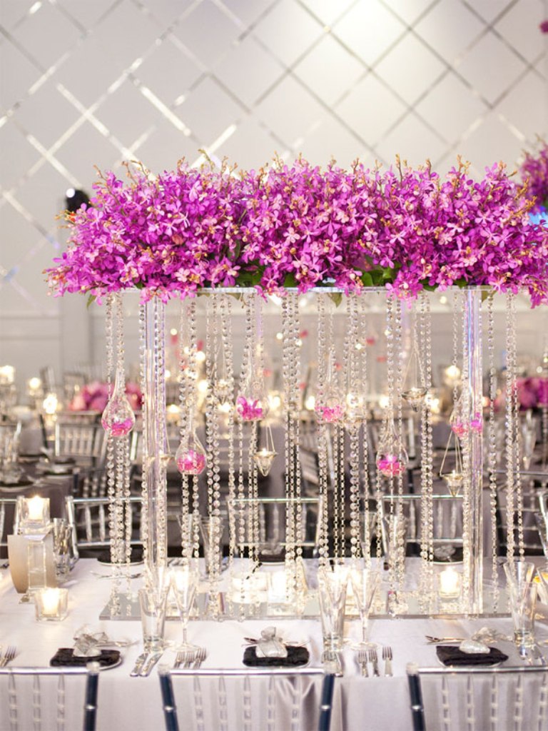glamourous_wedding_decor_and_centerpiece_ideas_wedding_decoration_centerpieces_the_wedding
