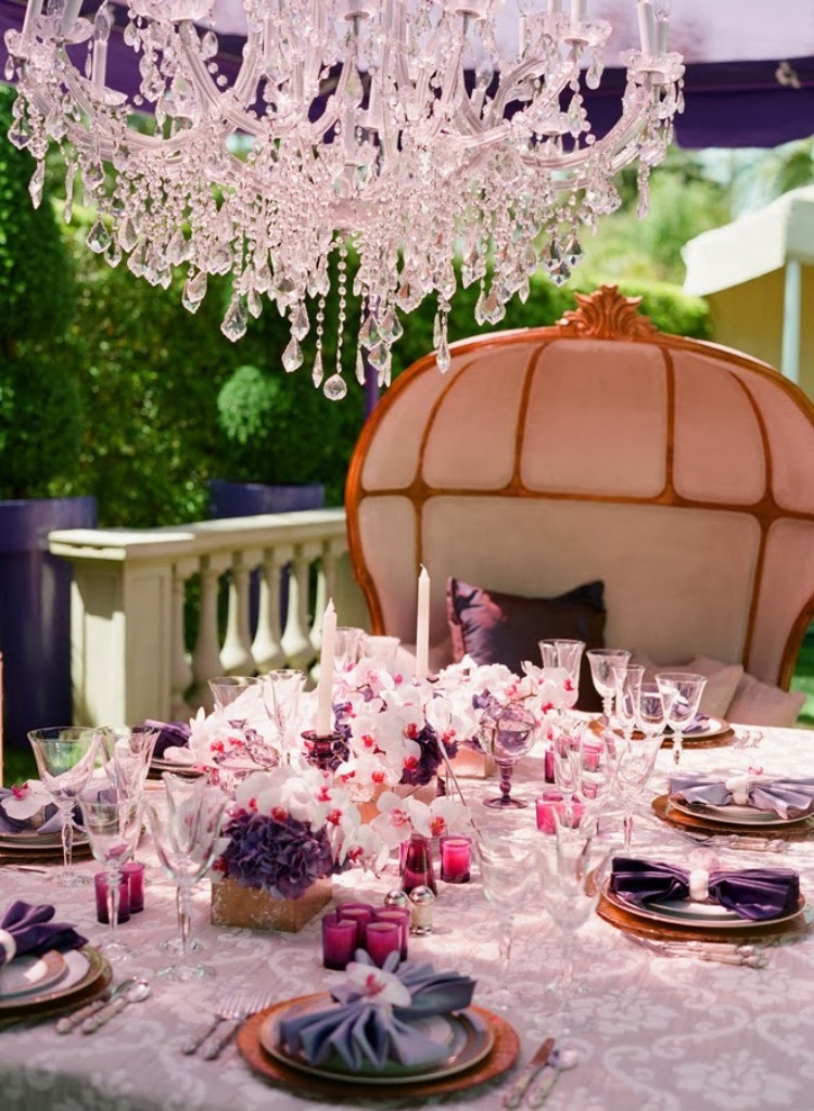 Latest 20 Wedding Trends That All Couples Should Know 13 wedding-table-decor-ideas-31
