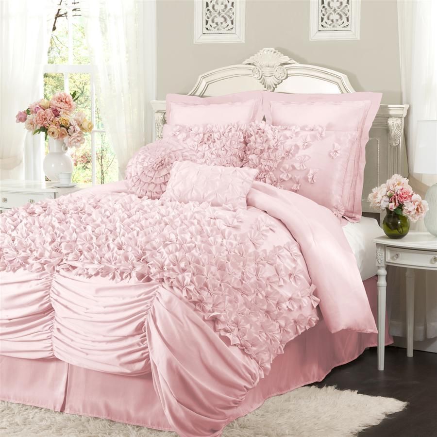 1000x1000 How to Choose the Perfect Bridal Bedspreads