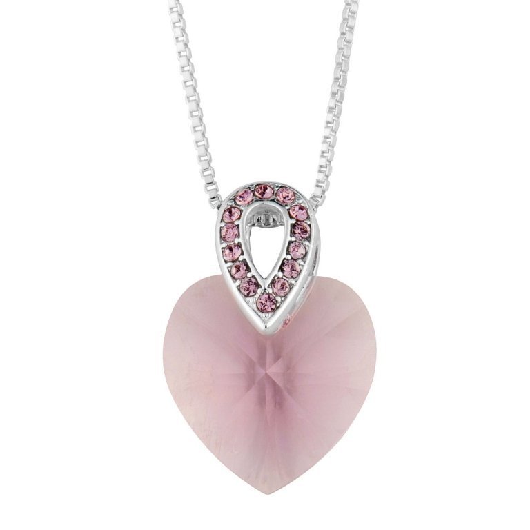 Why Do Women Love Heart Jewelry? 19 1391522861-15215800
