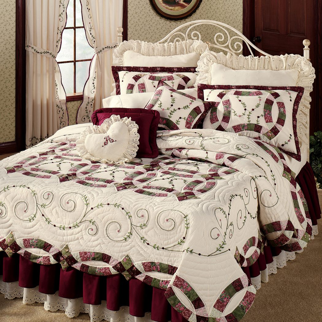 37872d7fb3c4acf729a85c03db7bdc78 How to Choose the Perfect Bridal Bedspreads