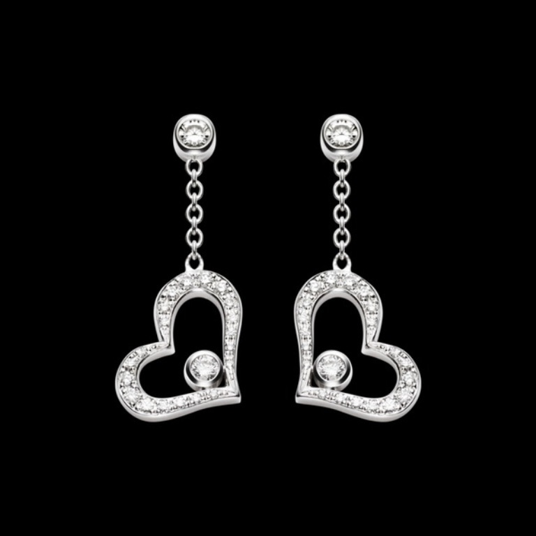Why Do Women Love Heart Jewelry? 18 Be-the-Queen-of-Hearts-with-the-Piaget-Hearts-Jewelry-Collection_02